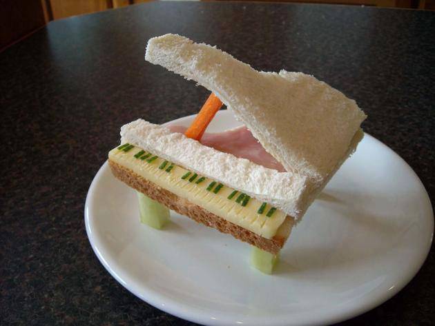 Piano sandwich
